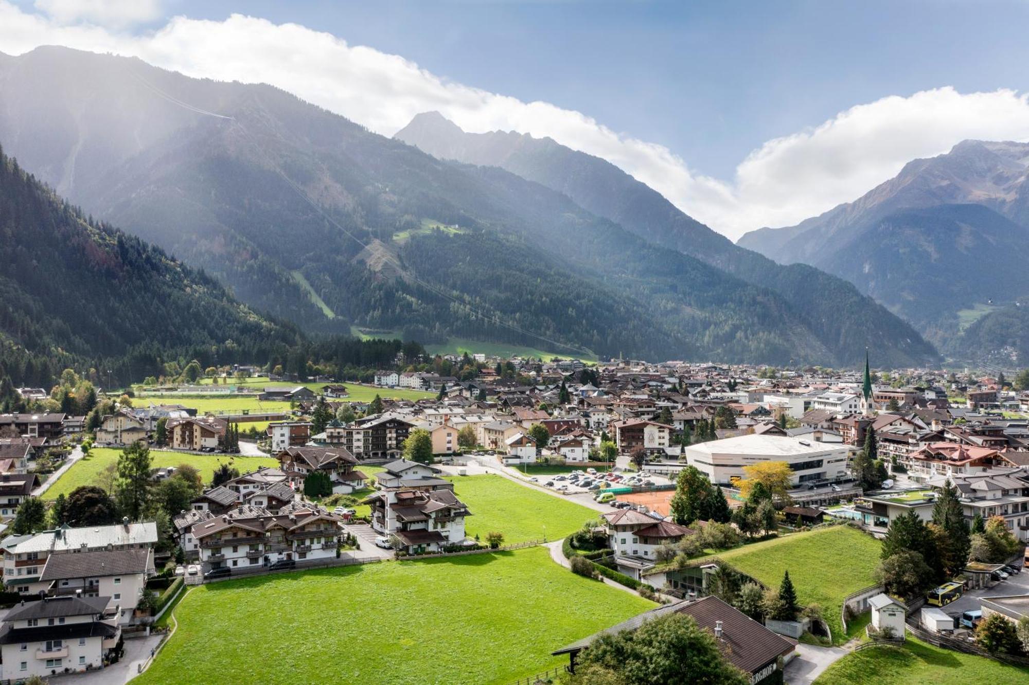 S'Dorfl Chalets Villa Mayrhofen Exterior photo